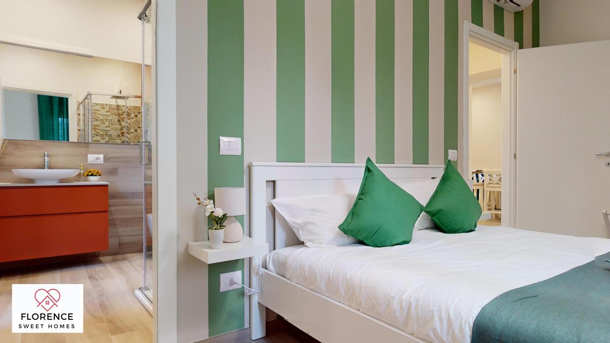 Sonia Apartment With Free Parking By Florence Sweet Homes Екстериор снимка