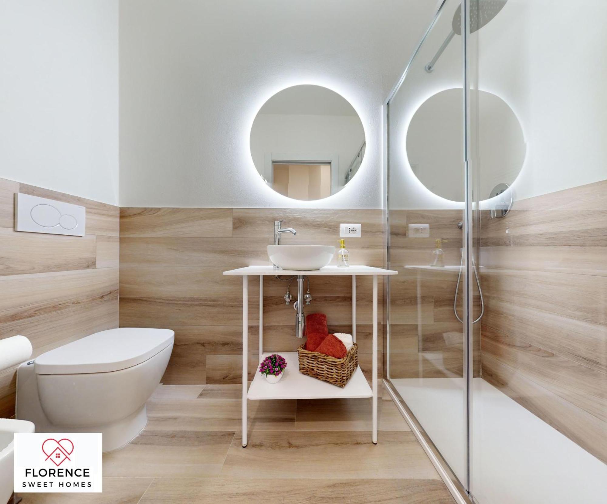 Sonia Apartment With Free Parking By Florence Sweet Homes Екстериор снимка
